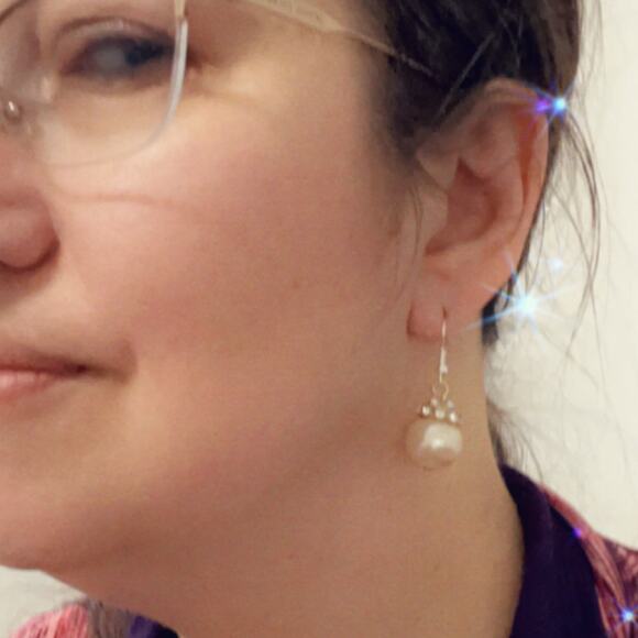 Upcycled J. Crew Crystal Pearl Drop Earrings - Picture 3 of 5